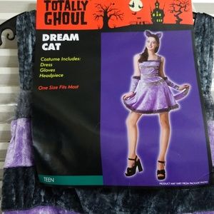 Halloween Costume Dream Cat